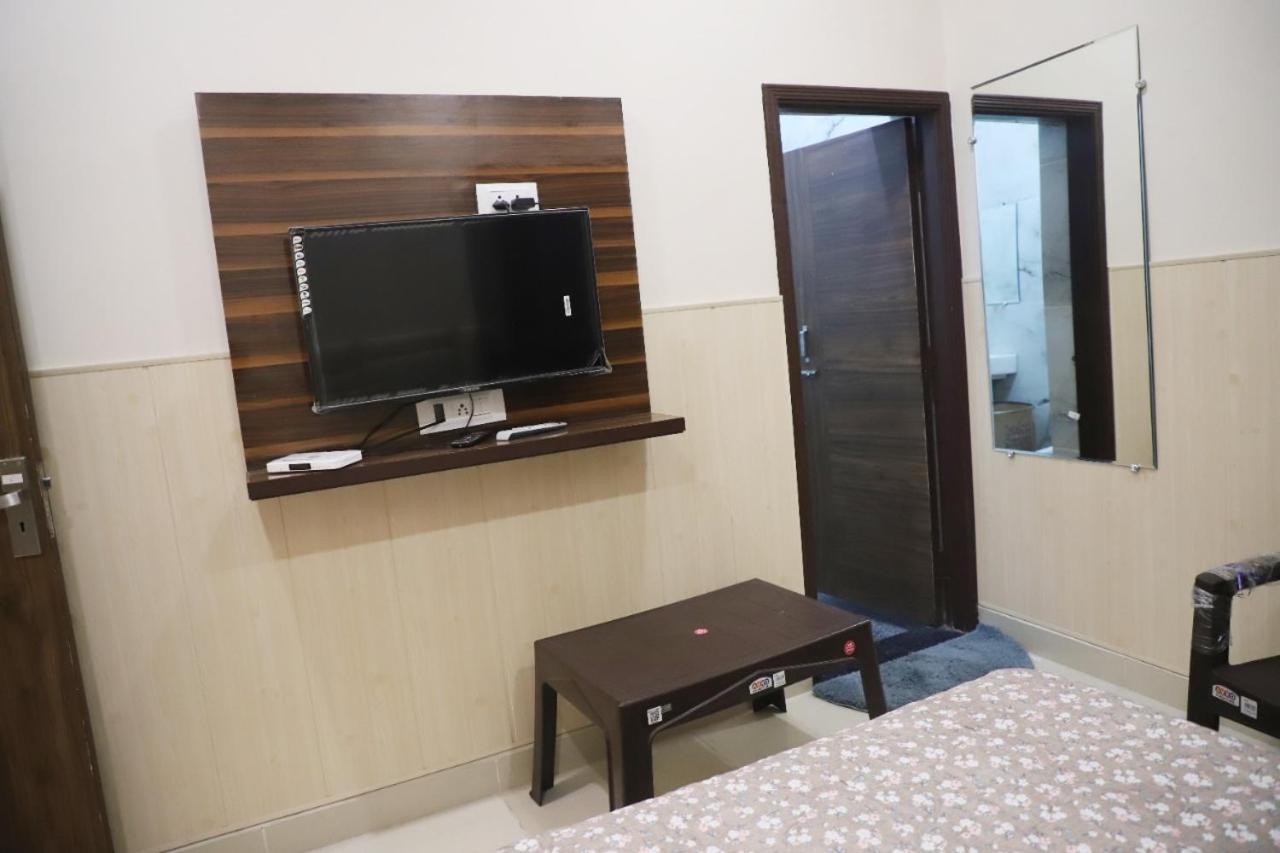 Rk Lodge Amritsar Exterior photo