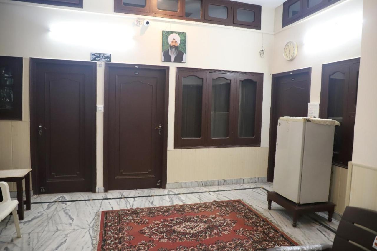 Rk Lodge Amritsar Exterior photo