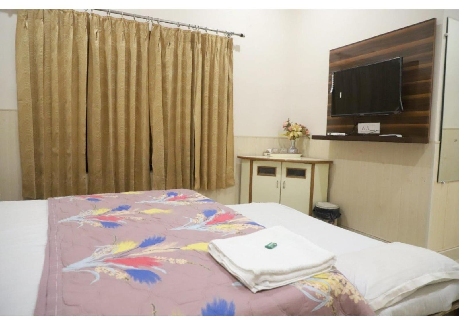 Rk Lodge Amritsar Exterior photo