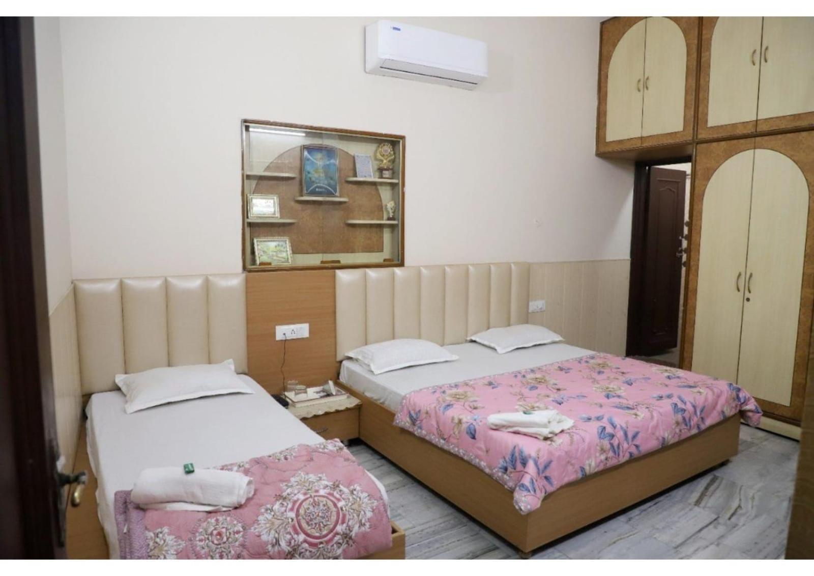 Rk Lodge Amritsar Exterior photo