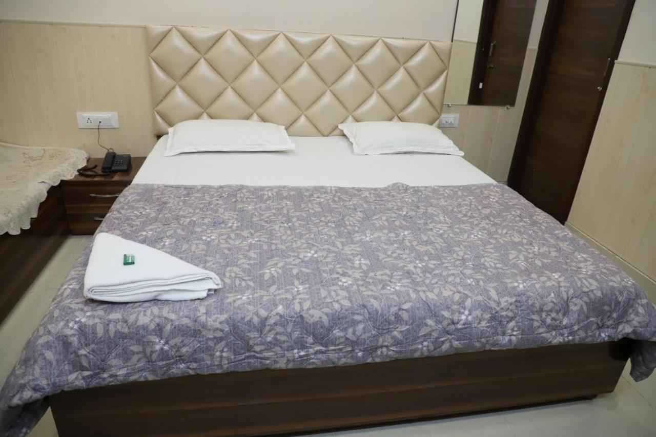 Rk Lodge Amritsar Exterior photo