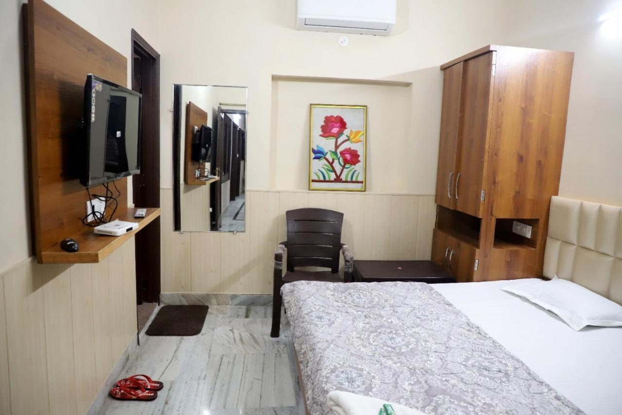 Rk Lodge Amritsar Exterior photo