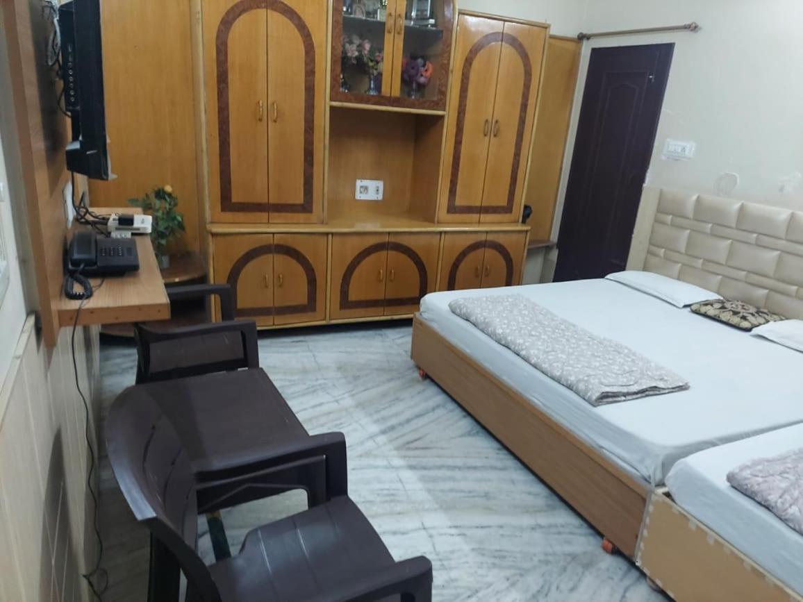 Rk Lodge Amritsar Exterior photo